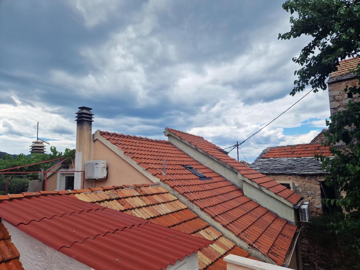 Kuca Za Odmor Dobrila Hotel Jelsa  Exterior photo
